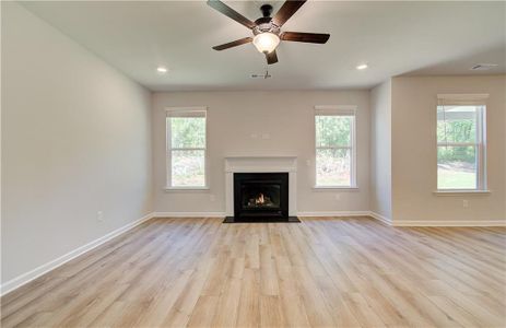 New construction Single-Family house 3124 Thickett Lane, Atlanta, GA 30349 Isabella II- photo 8 8