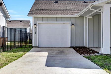 New construction Single-Family house 8014 Talferd Trl, Austin, TX 78744 - photo 17 17