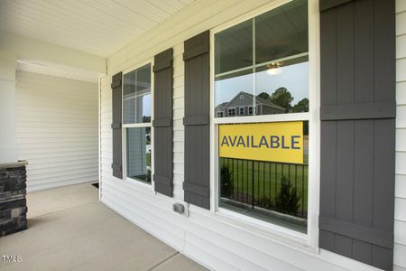 New construction Single-Family house 113 Quail Point Circle, Clayton, NC 27520 Cooper- photo 4 4