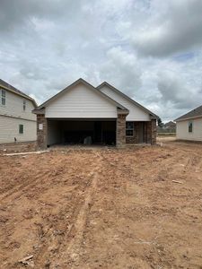 New construction Single-Family house 308 Caribou Court, Huntsville, TX 77320 - photo 1 1