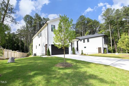 New construction Single-Family house 916 Ardmore Drive, Durham, NC 27713 - photo 1 1