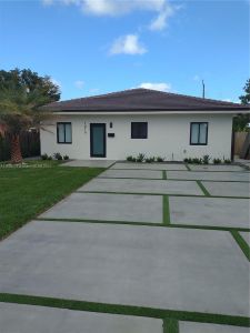 New construction Single-Family house 1819 Ne 182Nd St, North Miami Beach, FL 33162 - photo 4 4