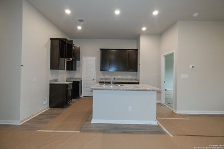 New construction Single-Family house 8430 Smithers Avenue, San Antonio, TX 78252 Dawson- photo 3 3