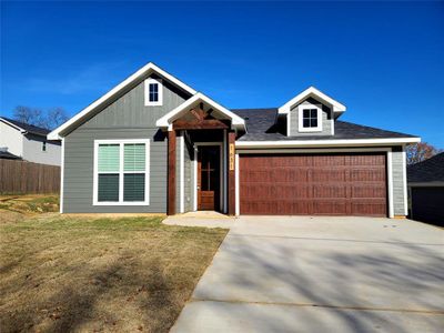 New construction Single-Family house 1631 W Elm Street, Denison, TX 75020 - photo 1 1