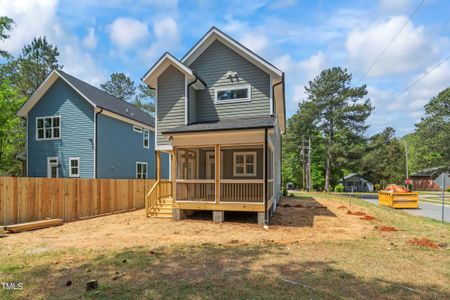 New construction Single-Family house 423 Rose Lane, Raleigh, NC 27610 - photo 6 6