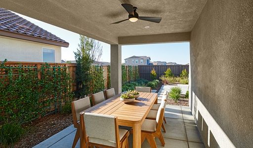 New construction Single-Family house 5450 W Harmont Drive, Glendale, AZ 85302 - photo 14 14