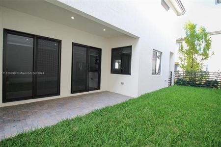 New construction Single-Family house 4349 Nw 81St Ave, Doral, FL 33166 - photo 24 24