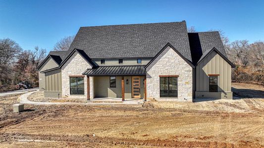 New construction Single-Family house 620 Latigo Court, Weatherford, TX 76088 - photo 0 0