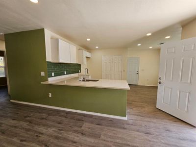 New construction Single-Family house 1257 E Davis Avenue, Fort Worth, TX 76104 - photo 13 13
