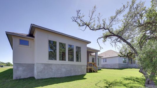 New construction Single-Family house 486 Falcon Cove, San Antonio, TX 78253 Design 3205S- photo 26 26