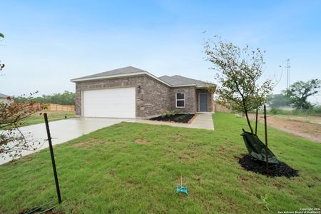 New construction Single-Family house 14815 Butch Cassidy St, Lytle, TX 78052 RC Armstrong- photo 11 11