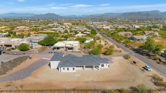 New construction Single-Family house 11 W Night Glow Drive, Phoenix, AZ 85085 - photo 5 5