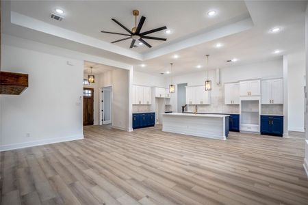 New construction Single-Family house 21826 White Oak View Drive, Tomball, TX 77375 - photo 6 6
