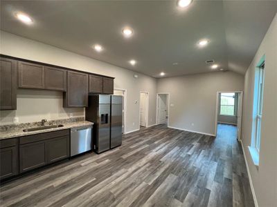 New construction Single-Family house 11597 Persimmon St Street, Willis, TX 77318 - photo 4 4