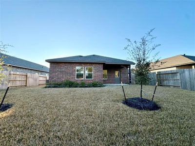 New construction Single-Family house 5013 Coral Vine Court, Pearland, TX 77584 - photo 31 31