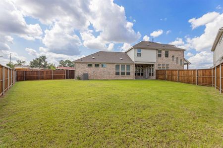 New construction Single-Family house 2730 Geranium Lane, Garland, TX 75042 Artistry Series - Orwell- photo 2 2