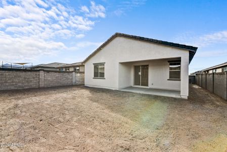 New construction Single-Family house 17338 W Acacia Drive, Goodyear, AZ 85338 - photo 15 15