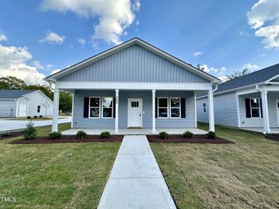 New construction Single-Family house 209 S Sixth Street, Smithfield, NC 27577 - photo 0