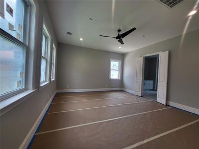 New construction Single-Family house 10226 Pine Forest Road, Houston, TX 77042 - photo 14 14
