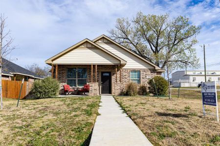 New construction Single-Family house 208 S Hickory Street, Venus, TX 76084 - photo