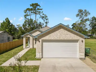 New construction Single-Family house 5811 Sam Houston Street, Houston, TX 77016 - photo 0