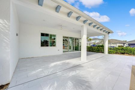 New construction Single-Family house 12289 Waterstone Circle, Palm Beach Gardens, FL 33412 - photo 22 22
