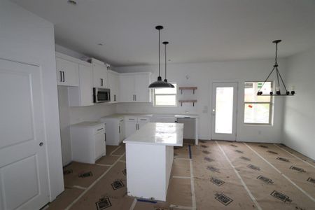 New construction Single-Family house 532 Brook View Drive, Van Alstyne, TX 75495 Honeysuckle II- photo 5 5