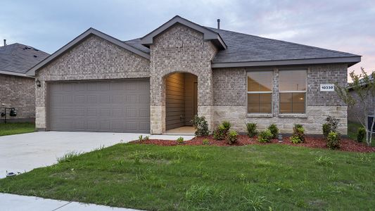 New construction Single-Family house 613 Bronze Circle W, Springtown, TX 76082 - photo 1 1