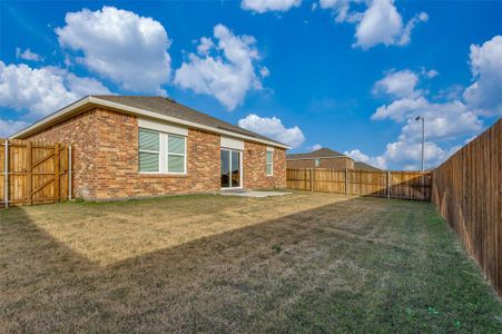 New construction Single-Family house 21 Elderbrook Lane, Edgecliff Village, TX 76134 - photo 12 12