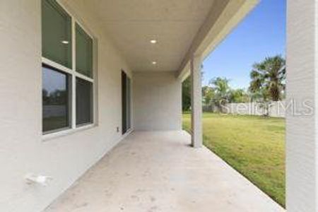 New construction Single-Family house 8 Burnham Lane, Palm Coast, FL 32137 - photo 32 32