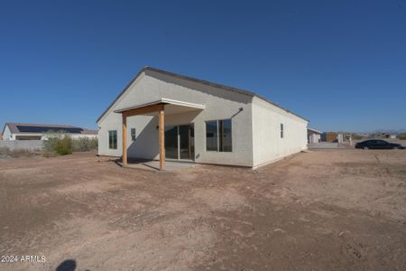 New construction Single-Family house 14594 S Padres Road, Arizona City, AZ 85123 - photo 21 21