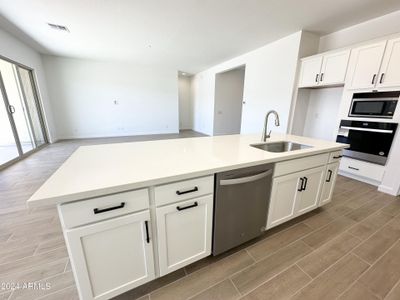 New construction Single-Family house 11537 E Utah Avenue, Mesa, AZ 85212 Garnet Homeplan- photo 27 27