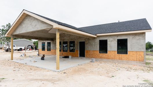 New construction Single-Family house 22815 Copper Canyon Dr, Elmendorf, TX 78112 - photo 0