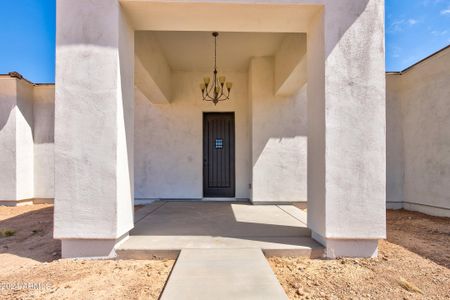 New construction Single-Family house 29120 N 257Th Drive, Wittmann, AZ 85361 - photo 3 3
