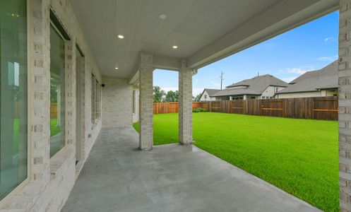 New construction Single-Family house 12831 Forest Garden Ct., Conroe, TX 77302 Plan 5042 Exterior E- photo 9 9