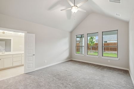 New construction Single-Family house 5521 High Bank Road, Fort Worth, TX 76126 - photo 8 8