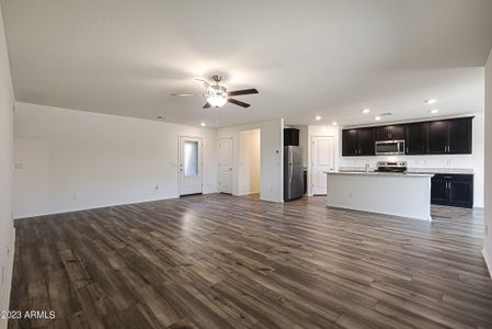 New construction Single-Family house 3841 N Tulsa Court, Casa Grande, AZ 85122 - photo