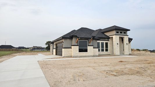 New construction Single-Family house 141 Estates Dr, La Vernia, TX 78121 - photo 0