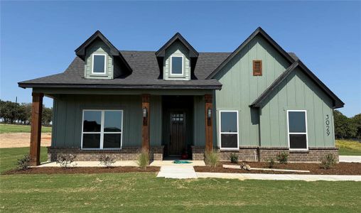 New construction Single-Family house 3029 Westfork Way, Springtown, TX 76082 - photo 0