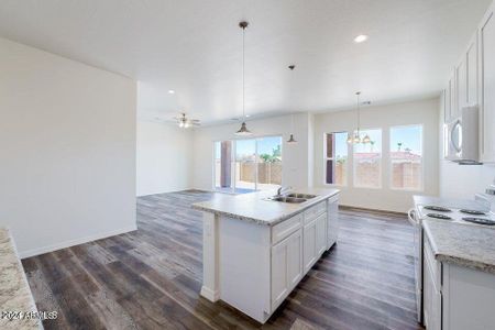 New construction Single-Family house 8687 W Valdez Drive, Arizona City, AZ 85123 - photo 2 2