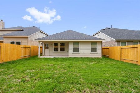 New construction Single-Family house 27282 Grey Fox Run, Magnolia, TX 77354 - photo 15 15