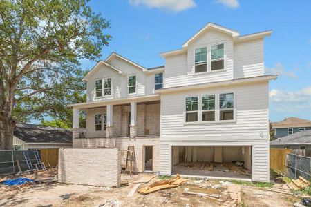 New construction Single-Family house 2230 Saxon Drive, Houston, TX 77018 - photo 0