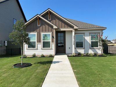 New construction Single-Family house 9416 Gladsome Path, Unit 4, Manor, TX 78653 - photo 2 2