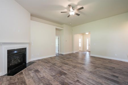 New construction Single-Family house 1633 Fire Tower Road, Sanford, NC 27330 - photo 5 5