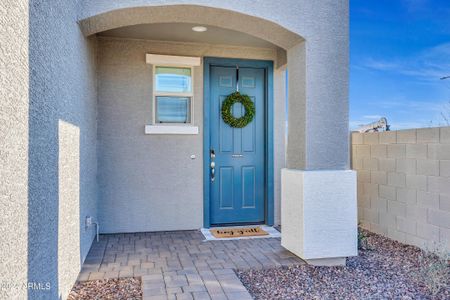 New construction Single-Family house 17735 W Pinnacle Vista Drive, Surprise, AZ 85387 - photo 2 2