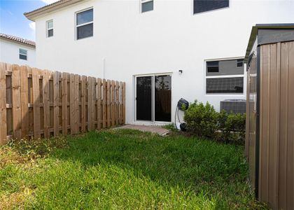 New construction Townhouse house 12154 Nw 23Rd Ct, Miami, FL 33167 - photo 30 30