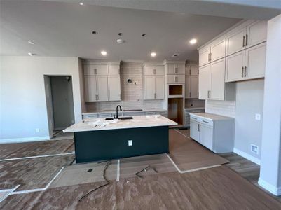 New construction Single-Family house 2309 Bolinas Bend Lane, Katy, TX 77493 - photo 6 6