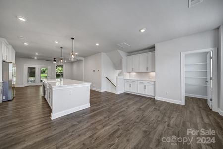 New construction Townhouse house 3733 Keyworth Way, Fort Mill, SC 29707 - photo 6 6