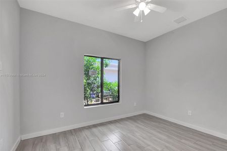 New construction Single-Family house 1033 W 32Nd Street, Riviera Beach, FL 33404 - photo 18 18