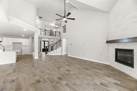 New construction Single-Family house 313 Autry Drive, Burleson, TX 76028 Brentwood II F (w/Media)- photo 10 10